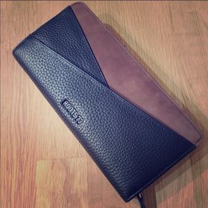 Root’s wallet